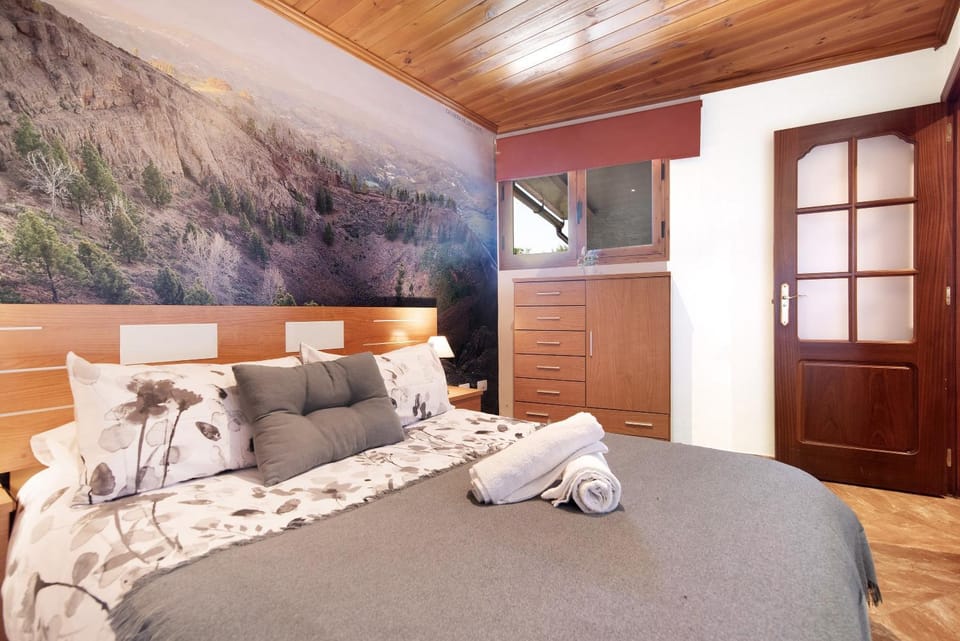 Living room, Bedroom