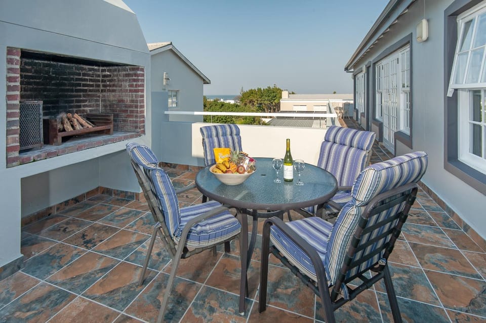 BBQ facilities, Balcony/Terrace, Dining area