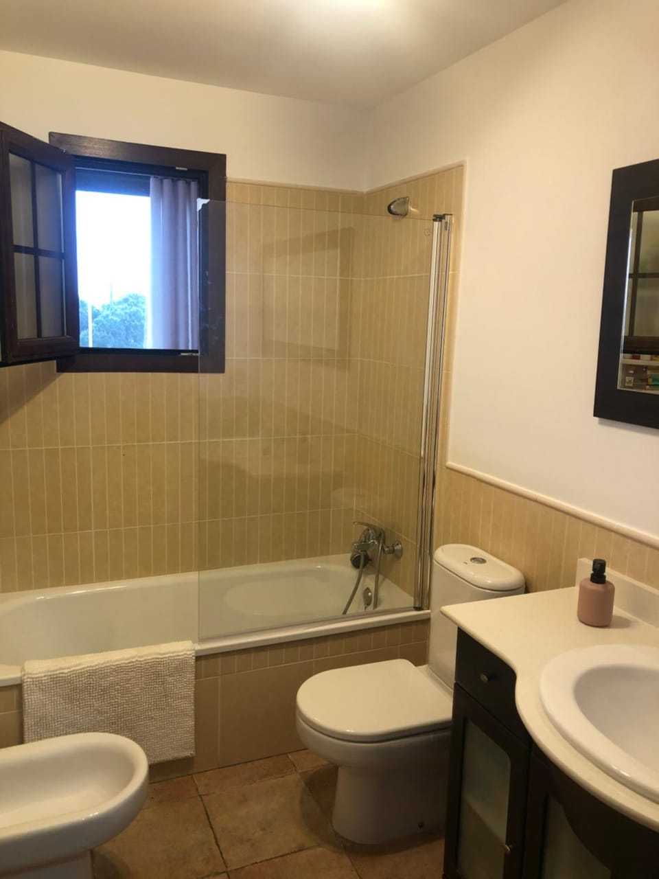 Bathroom, Bath