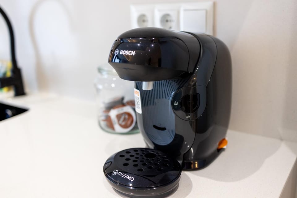 Coffee/tea facilities, Kitchen or kitchenette