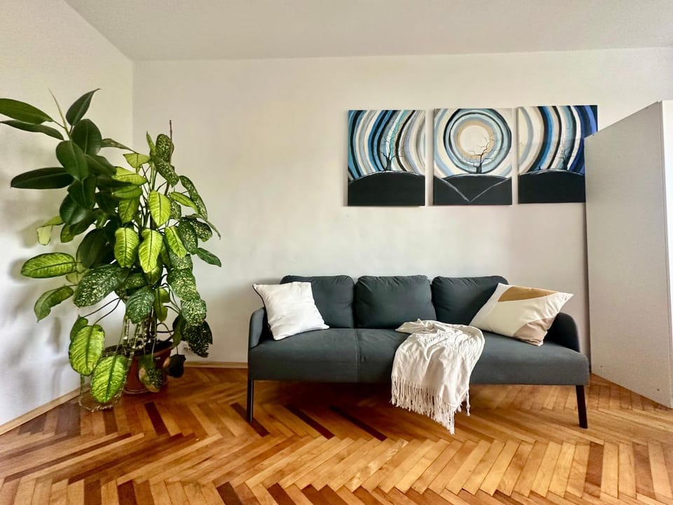 Sunny Two Bedroom Apartment Apartment in Cluj-Napoca