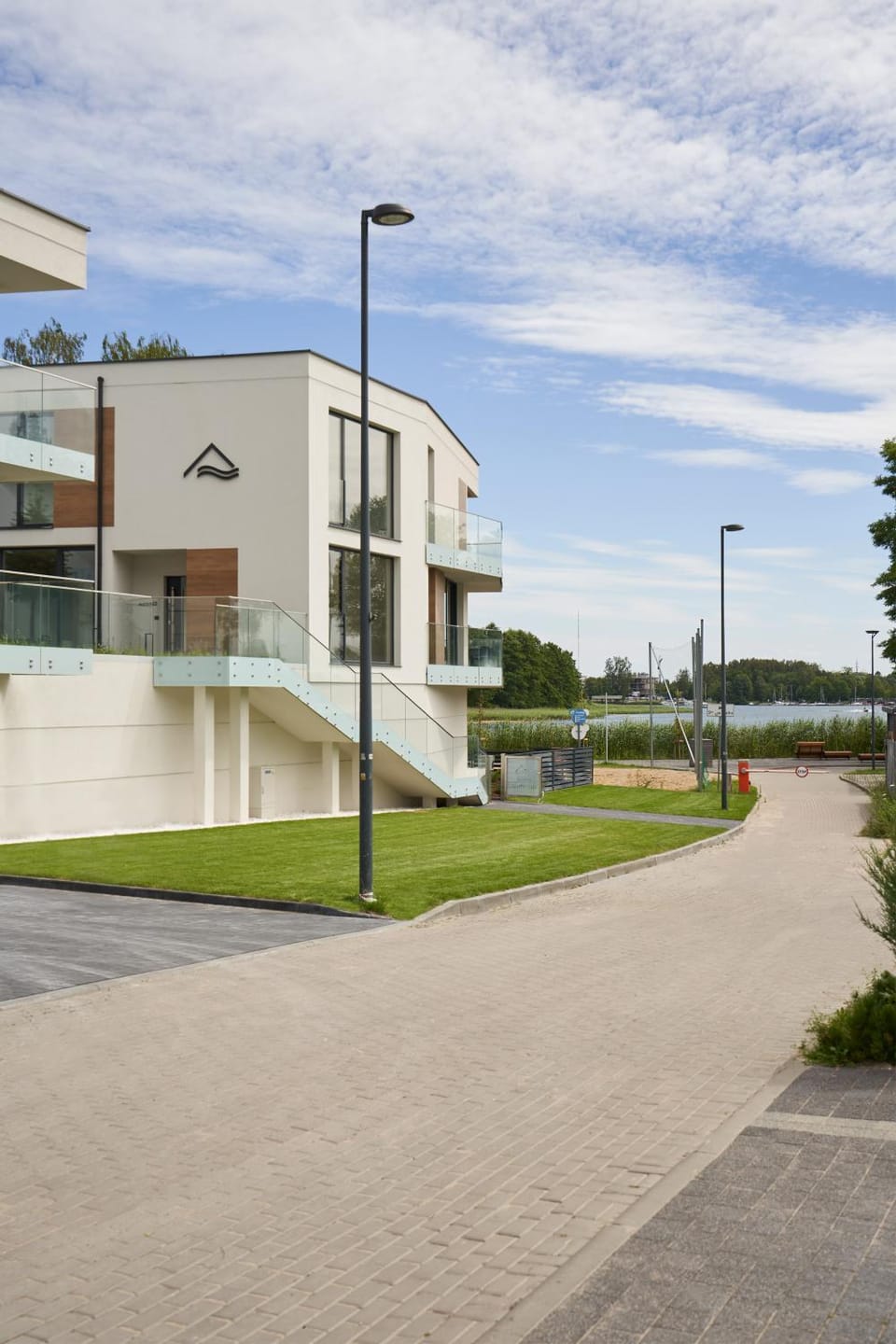 Property building, Street view