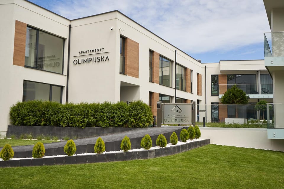 Property building, Facade/entrance, Property logo or sign