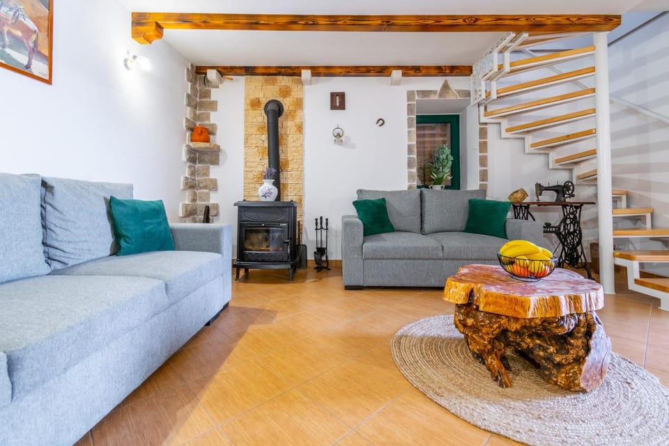 Villa Biokovska Villa in Split-Dalmatia County