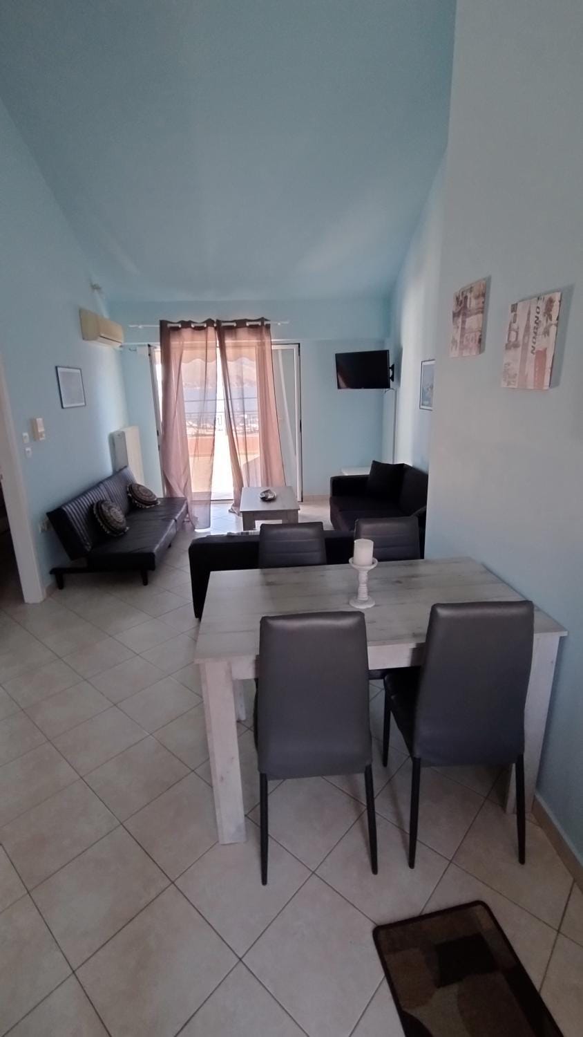Johanna Sea View Apartment Apartment in Lixouri