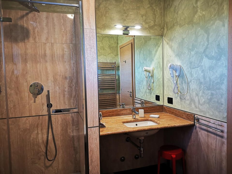 ALBERGO BALDAZZI 1916 Hotel in Lombardy