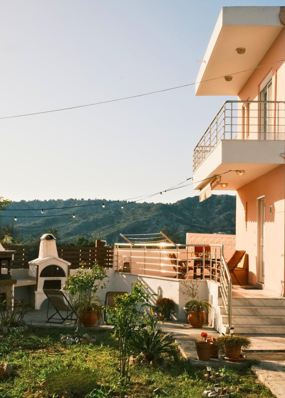 Property building, Natural landscape, Balcony/Terrace, Mountain view