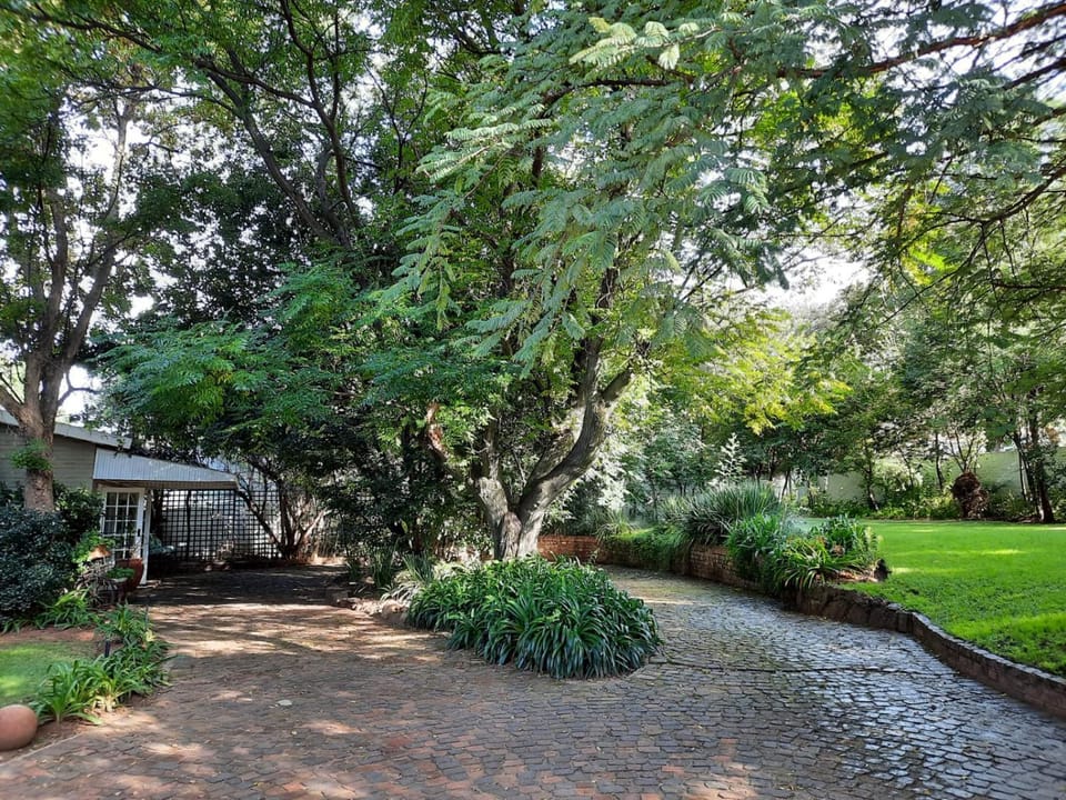Nel's Cottage, a private and peaceful cottage Apartment in Gauteng