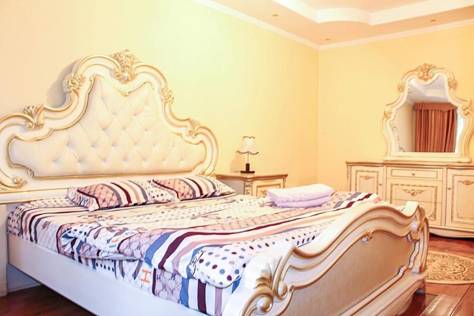 Tolebaeva 65 Apartment in Almaty
