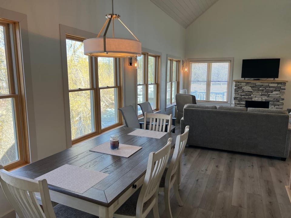 Platte River Cottage House in Sleeping Bear Dunes