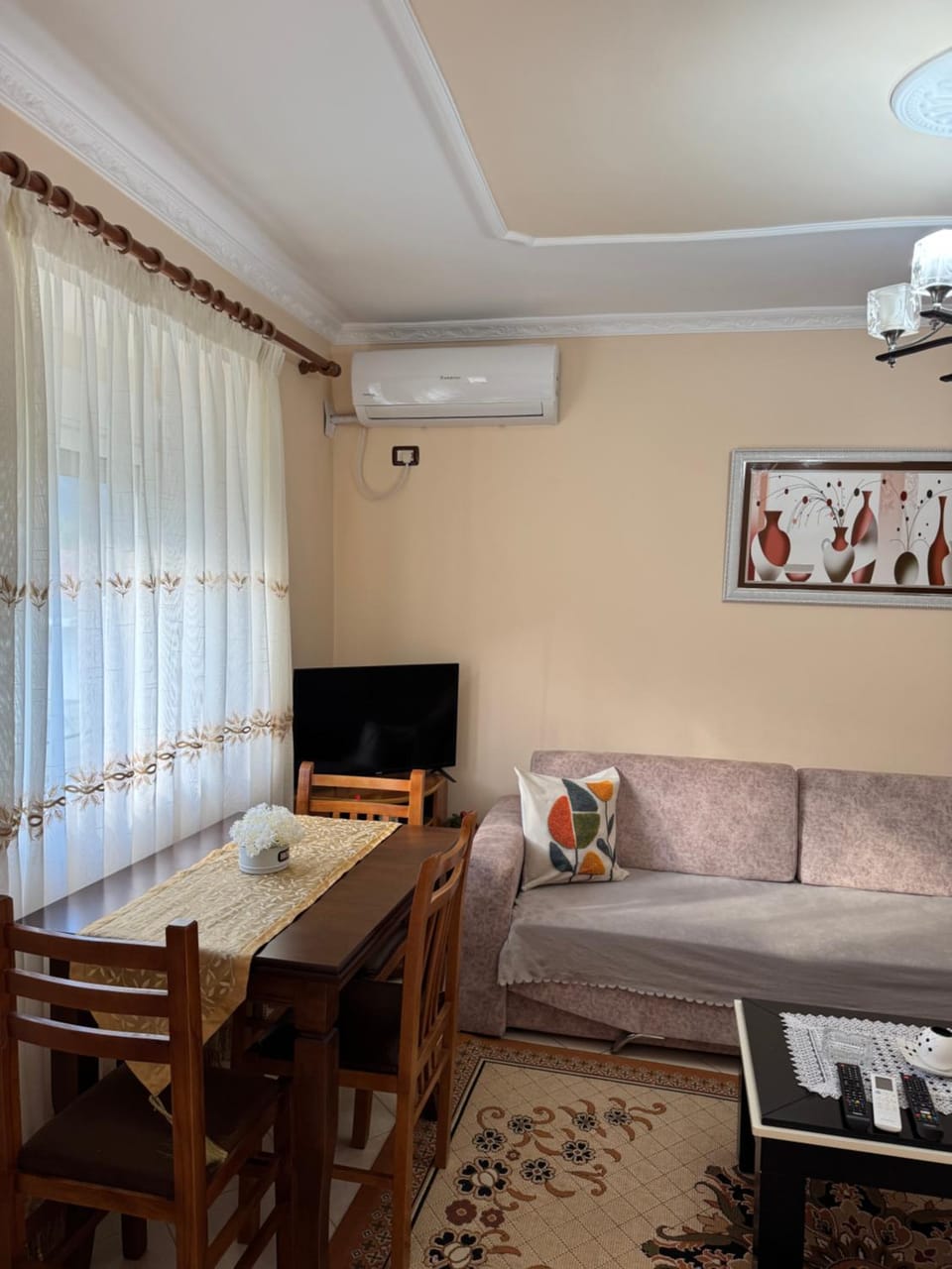 Guest House Dimos Kristi Bed and Breakfast in North Macedonia