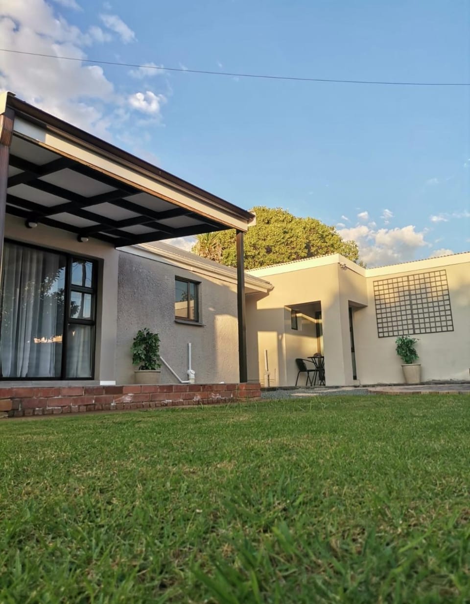 Emerald Boutique Guesthouse Bed and Breakfast in Eastern Cape