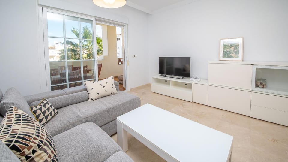 Residencial Duquesa 2 5 2B Apartment in San Luis de Sabinillas