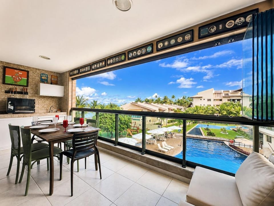 BBQ facilities, Balcony/Terrace, Dining area, Pool view, Sea view