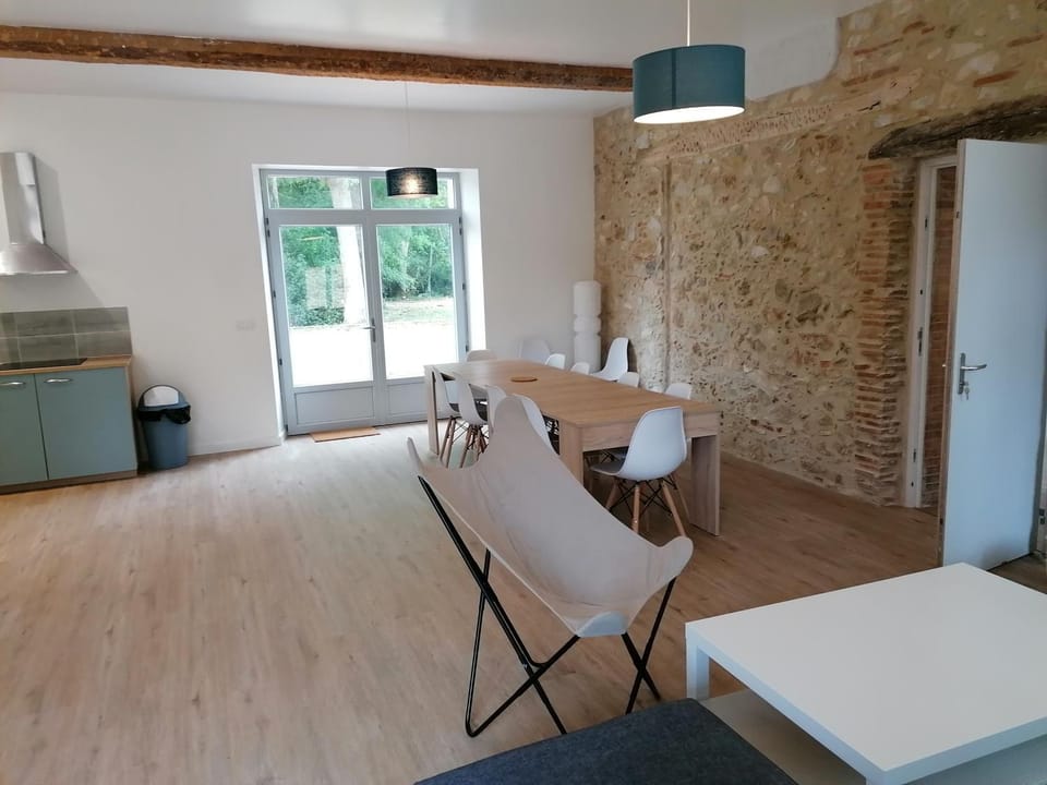 Gîte de l'Abbé 8 à 10 personnes House in Occitanie