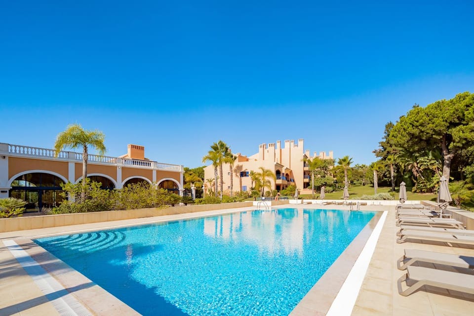 Garden, Swimming pool