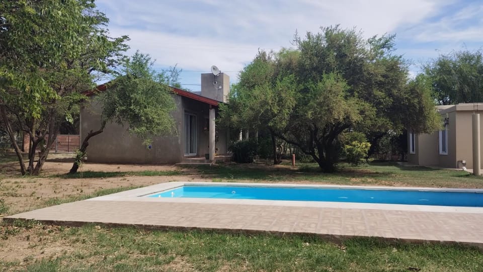 Property building, Garden, Garden view, Pool view, Swimming pool