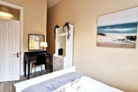Great Central Location 1BED APT Off OConnell ST Apartment in Dublin