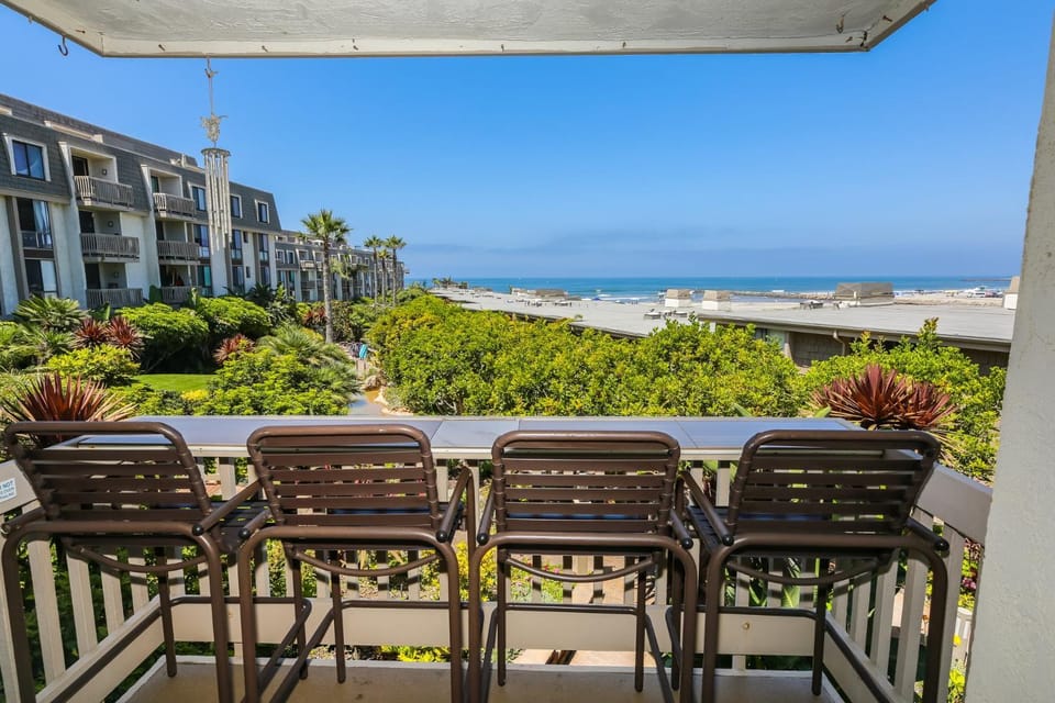 G115 - The Sandpiper House in Oceanside