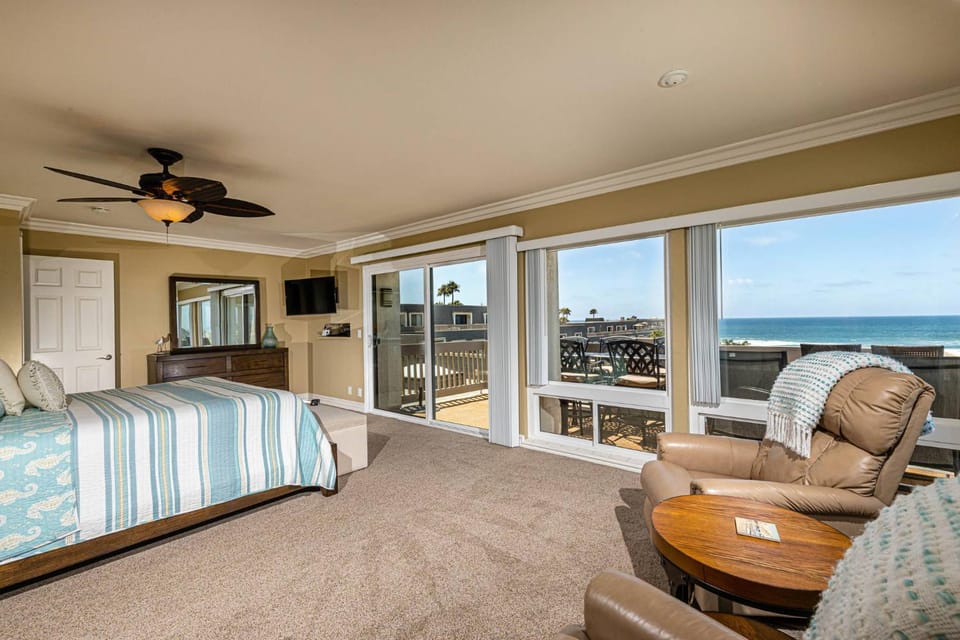 G315 Endless Paradise House in Oceanside