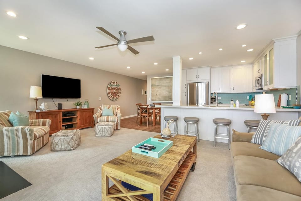 D10 - Tranquil Haven at the Beach House in Oceanside