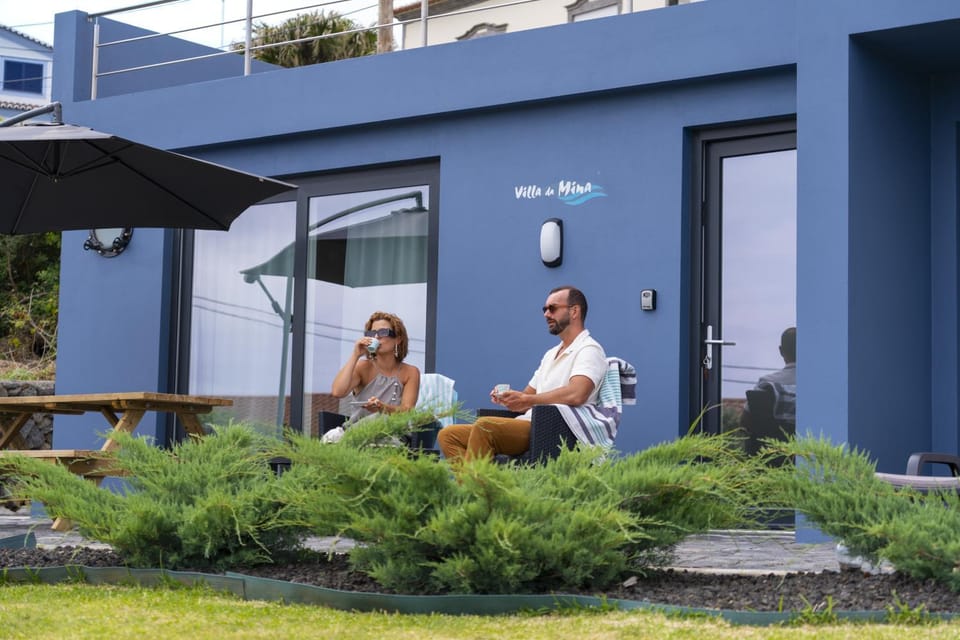 Property building, Garden, Lobby or reception
