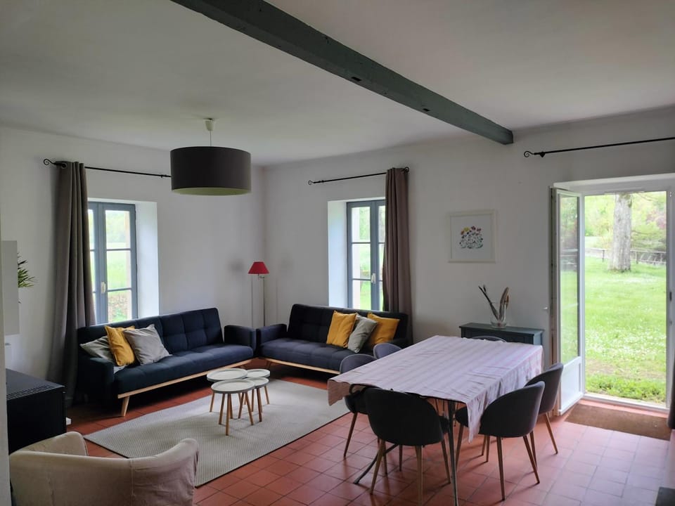 Maison de Pierre 4 à 6 personnes Apartment in Occitanie