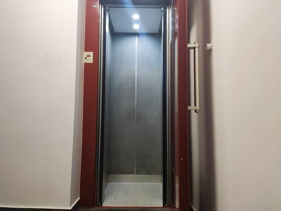 elevator