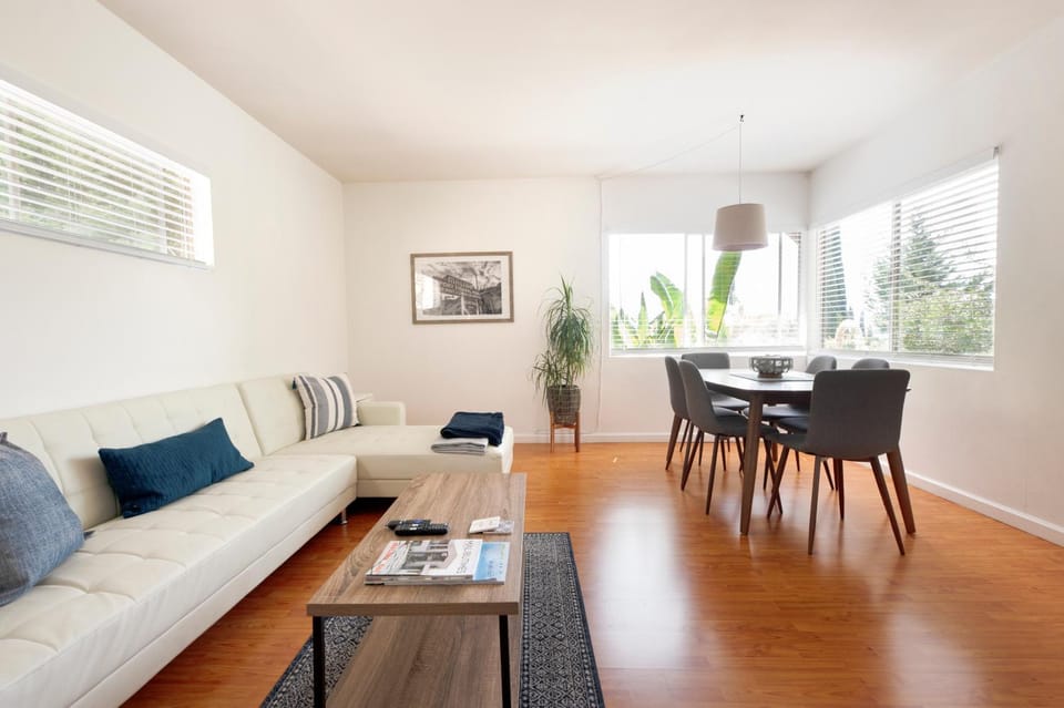 30 PCT OFF! Malibu Peaceful Getaway, Beach, Ocean House in Malibu