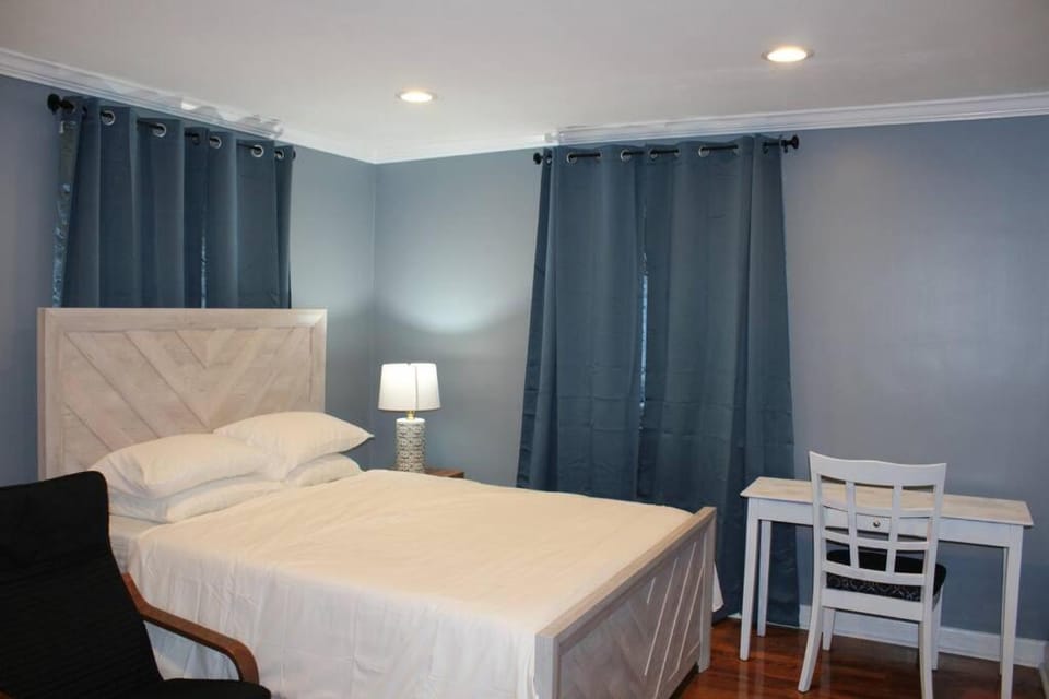 Beautiful place minutes away to New York City . House in Leonia