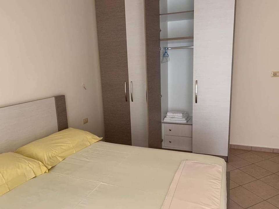 Dine Apartment Apartment in Sarandë