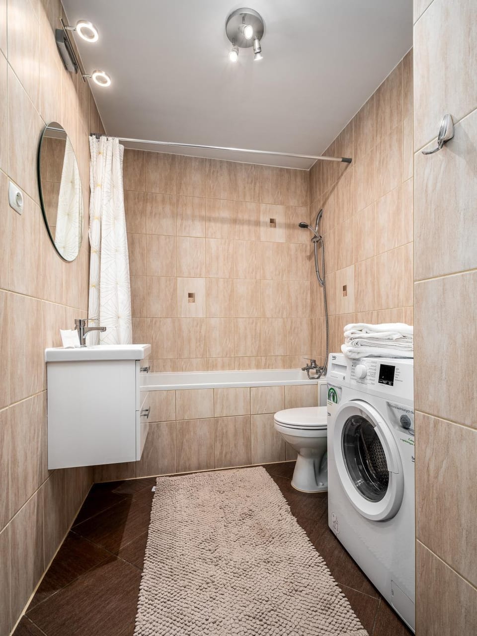 Bathroom, Bath