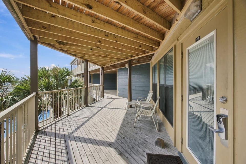 Sandpiper 13B House in West Beach