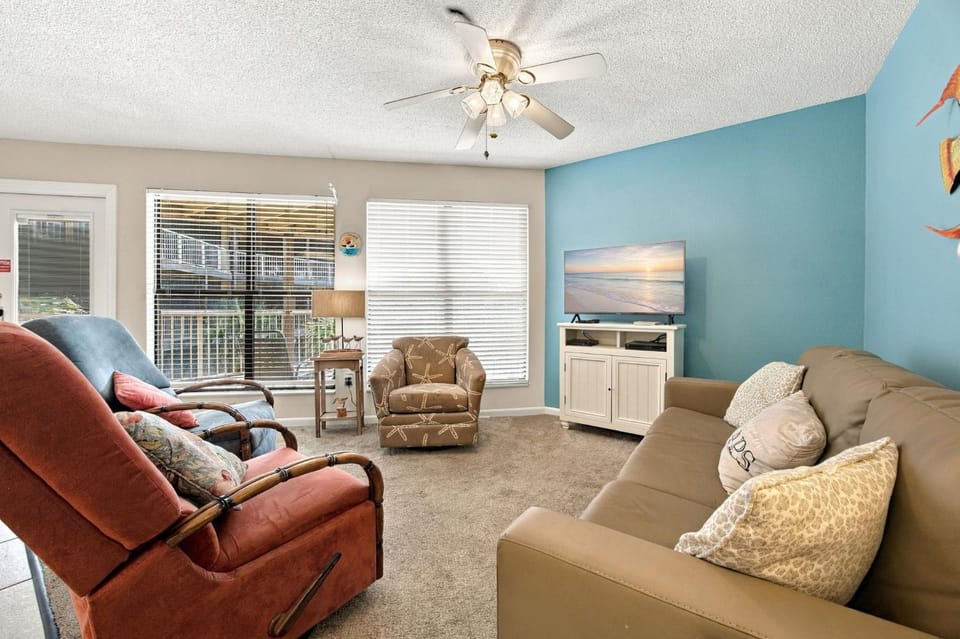 Sandpiper 13B House in West Beach