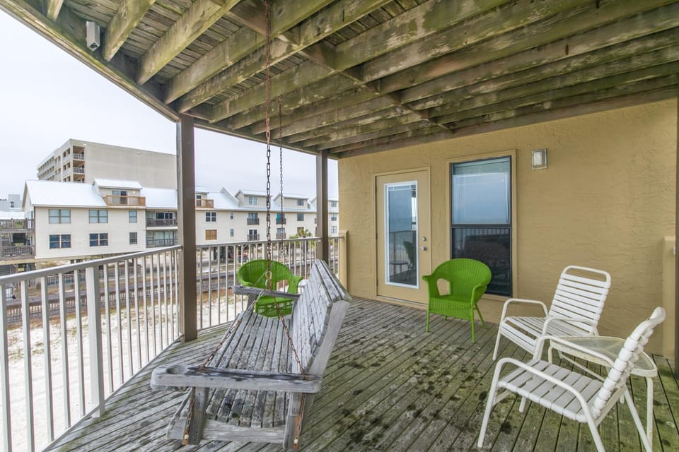 Sandpiper 16B House in West Beach