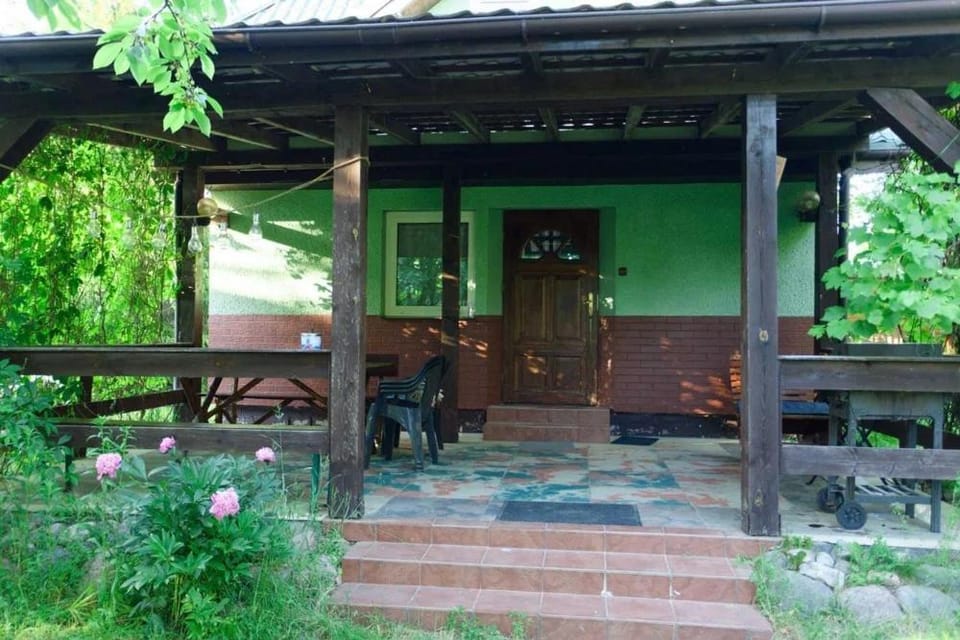 Property building, Patio, Day, Garden, View (from property/room), Balcony/Terrace, Garden view