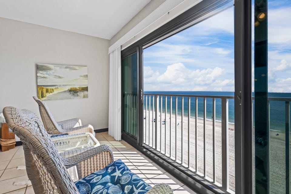 Gulf Tower 7C House in West Beach