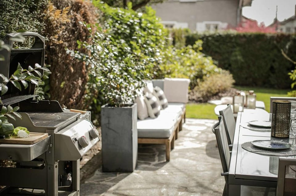 Patio, Garden, Garden view