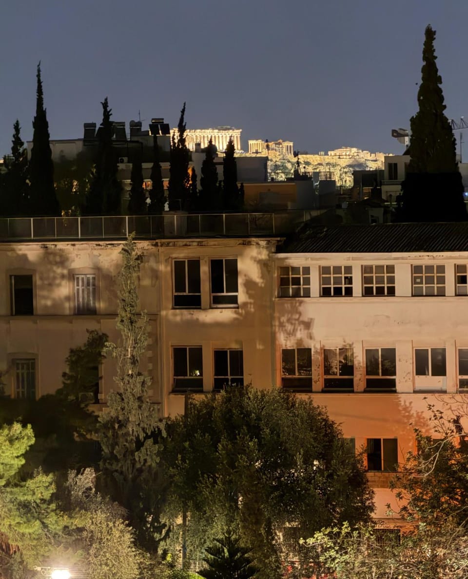 Balcony/Terrace, City view, Landmark view