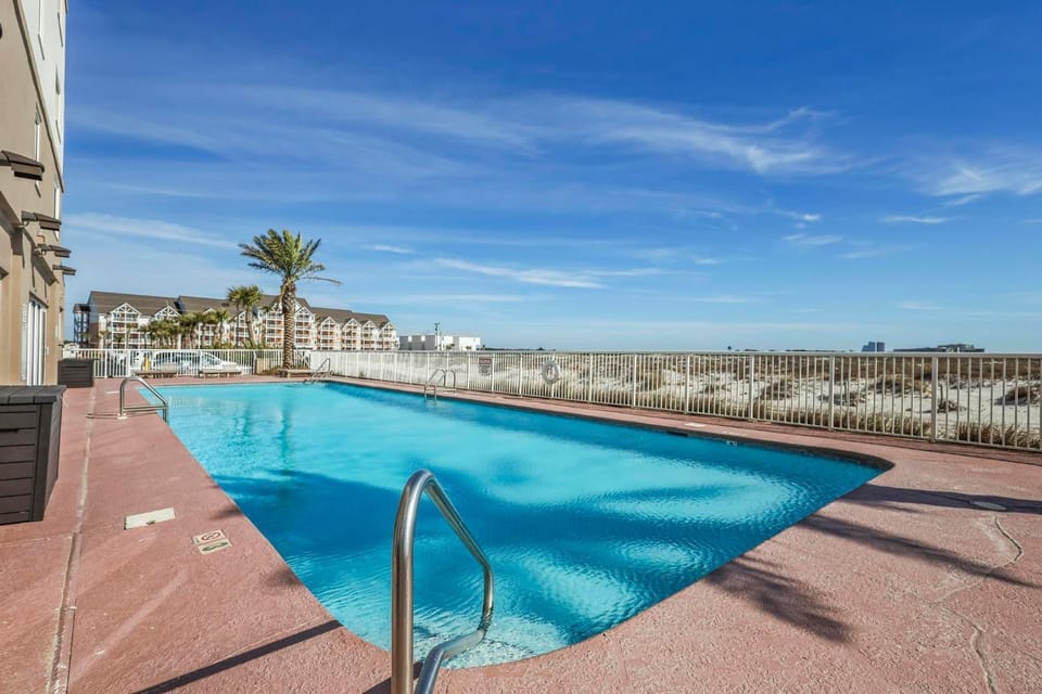Royal Palms Penthouse 1403 House in Gulf Shores