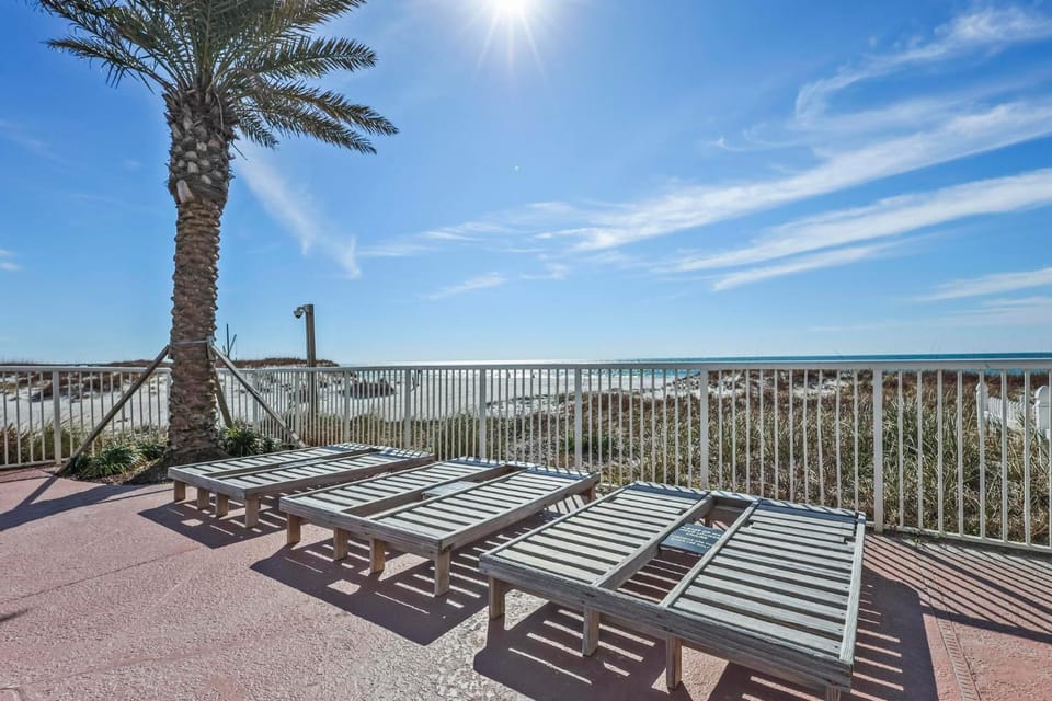 Royal Palms Penthouse 1403 House in Gulf Shores
