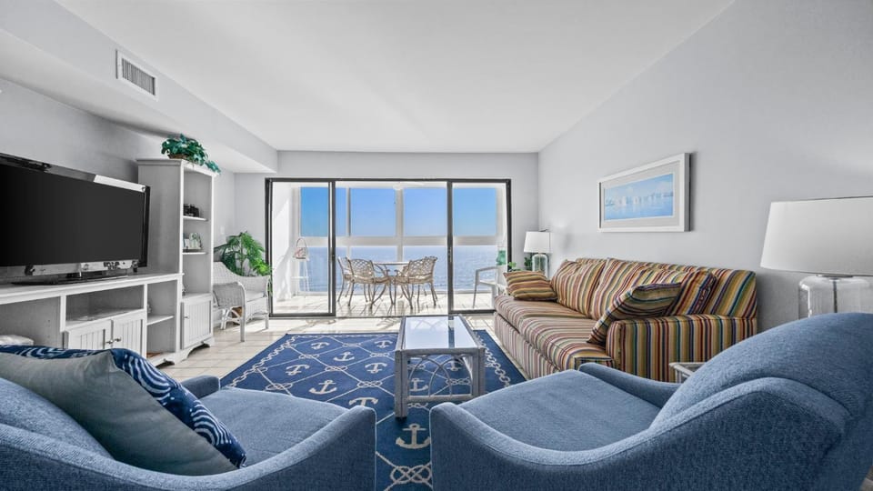 Edgewater West 95 House in West Beach