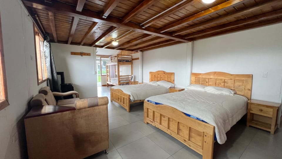 Bed, Bedroom, bunk bed
