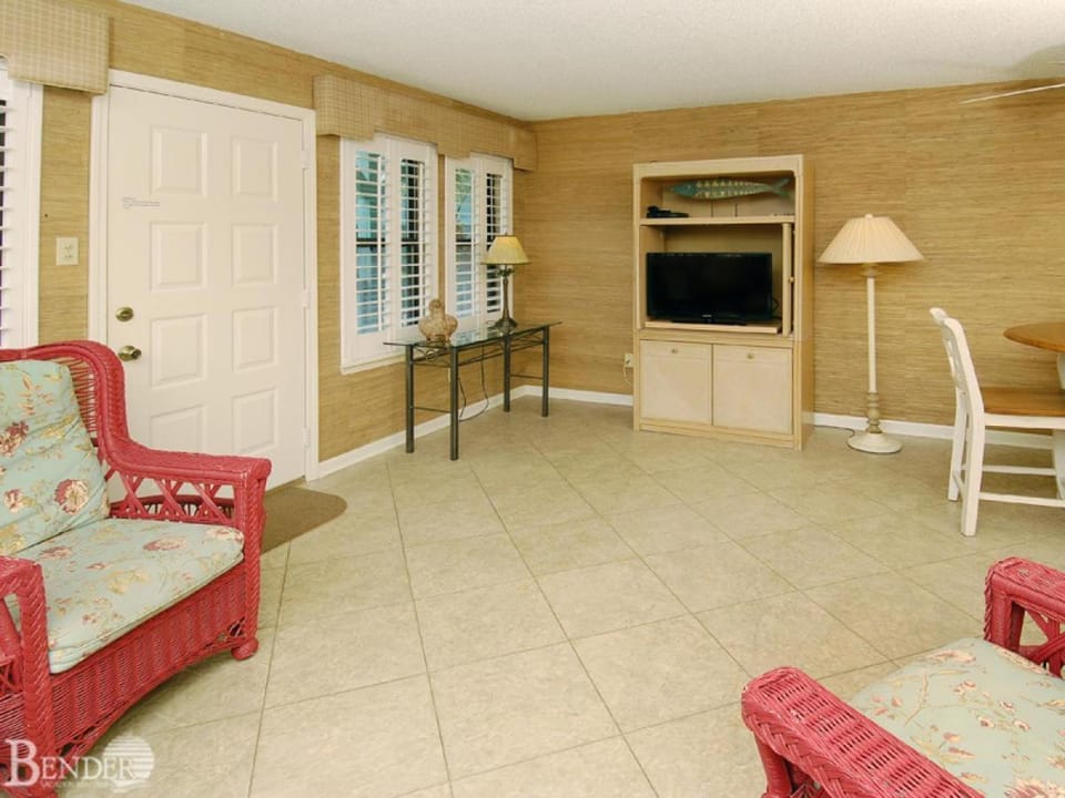 Sea Breeze 119 House in West Beach