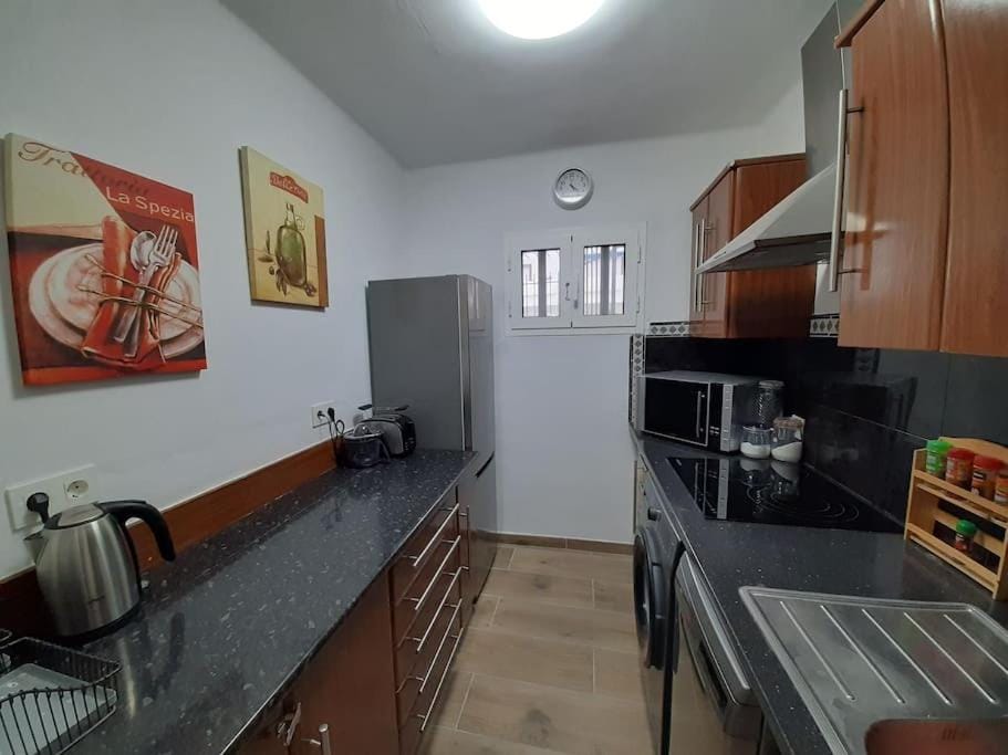 Coffee/tea facilities, Kitchen or kitchenette, dishwasher, minibar, pet friendly, stove, toaster