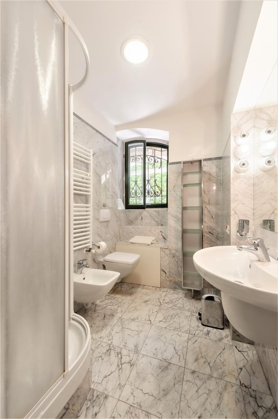 - Villa Novecentesca in VERSILIA - The Luxury of marble House in Marina di Massa