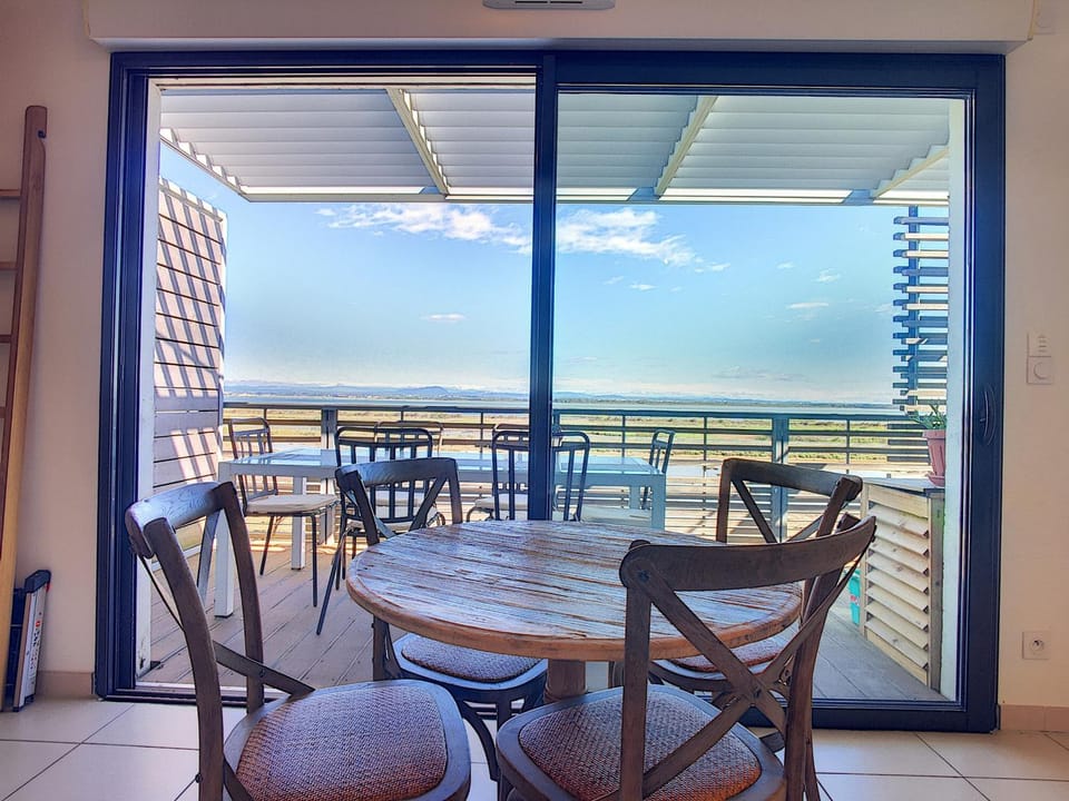 Carnon: Spacieux F2 avec balcon, clim et garage - FR-1-715-4 Apartment in Mauguio