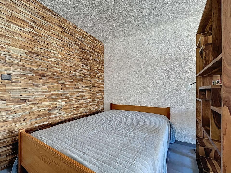 F2 Cabine avec Parking, Lave-linge, Lave-vaisselle, TV - FR-1-715-26 Cabin in Mauguio