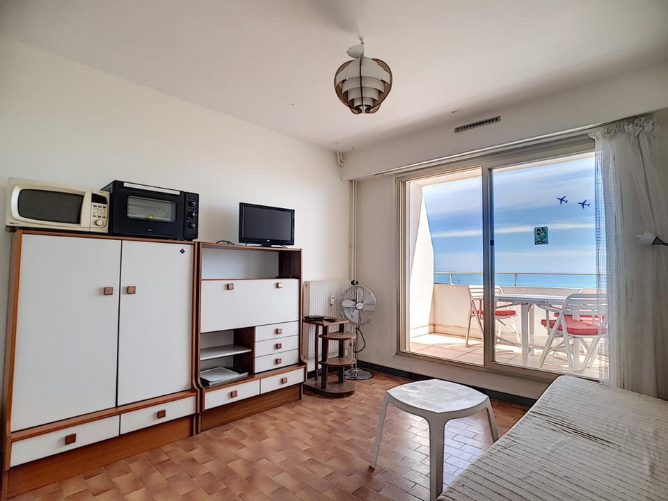 Studio avec garage, vue mer, 2 couchages à Mauguio - FR-1-715-48 Apartment in Mauguio