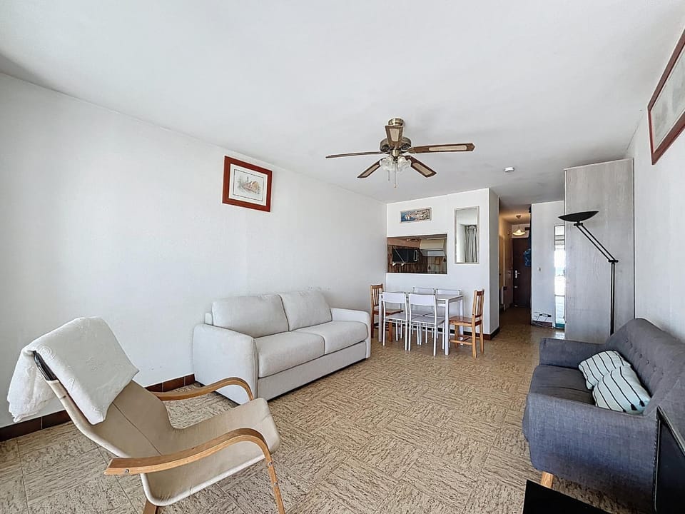 Studio pour 4 avec terrasse et accès direct plage - Carnon, proche Montpellier - Wifi inclus - FR-1-715-51 Apartment in Mauguio
